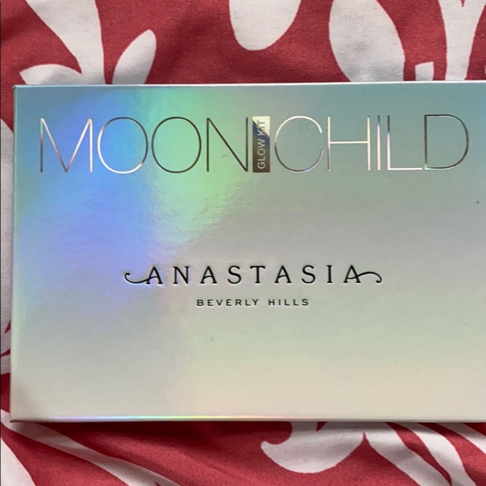 Anastasia Beverly Hills Moonchild Glow Kit